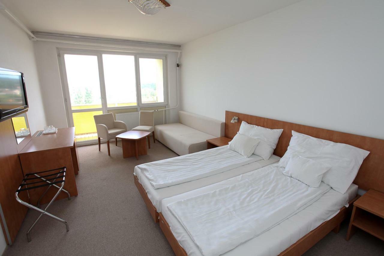 Aranypart Hotel Siófok Exteriér fotografie