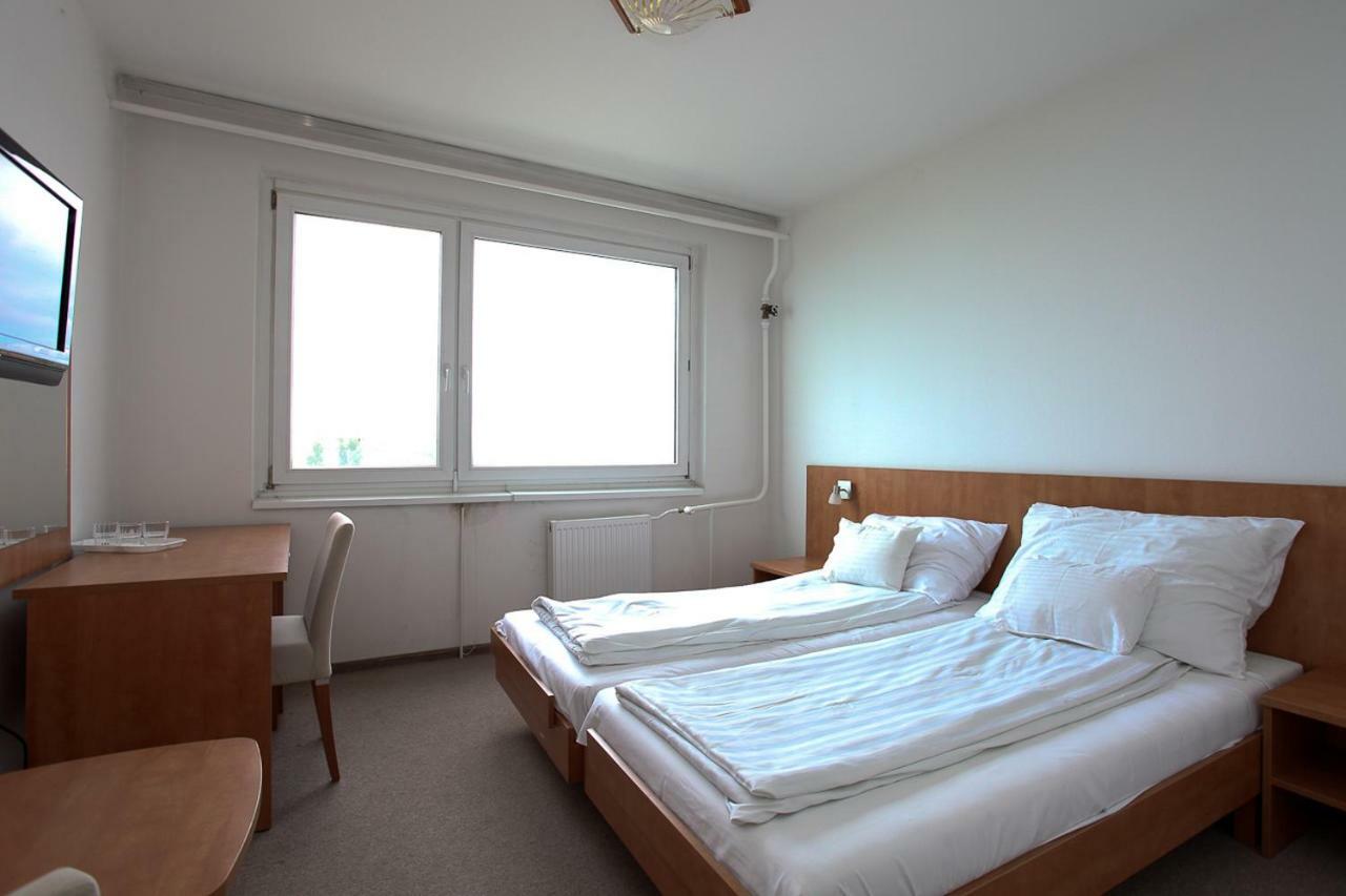 Aranypart Hotel Siófok Exteriér fotografie