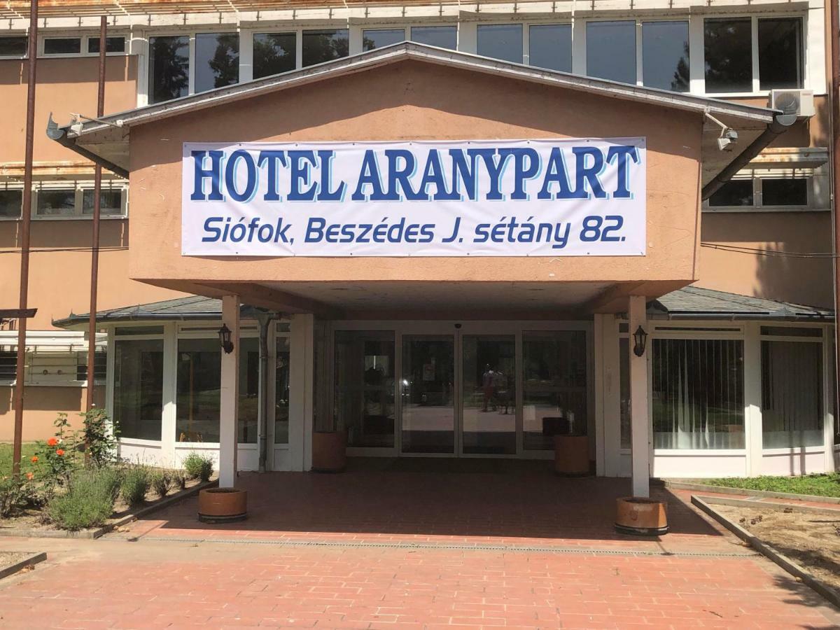 Aranypart Hotel Siófok Exteriér fotografie