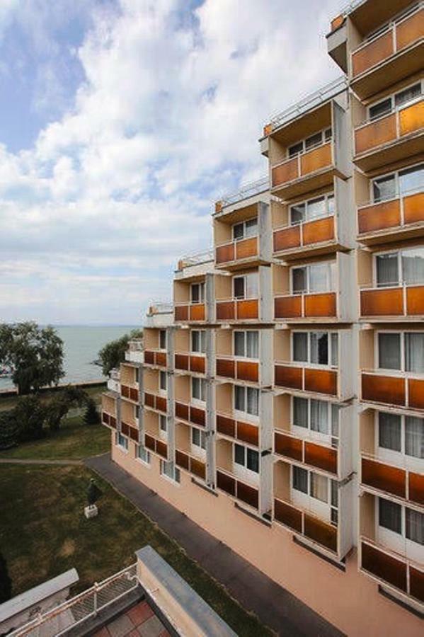 Aranypart Hotel Siófok Exteriér fotografie