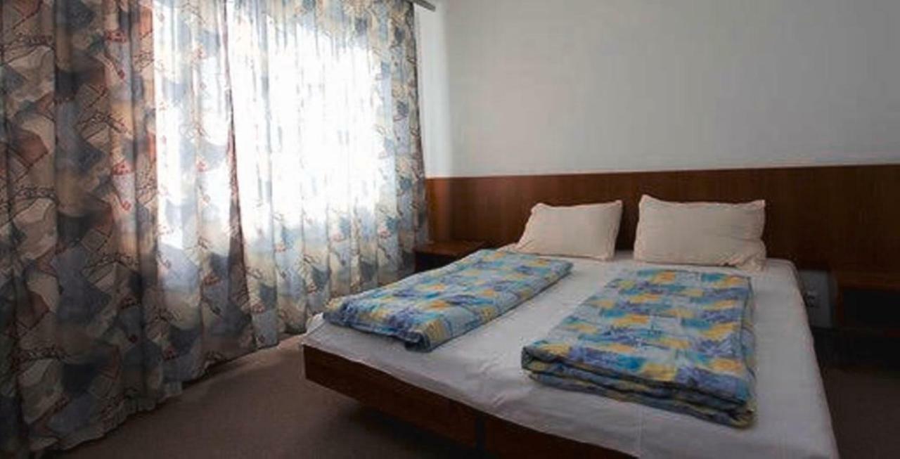 Aranypart Hotel Siófok Exteriér fotografie